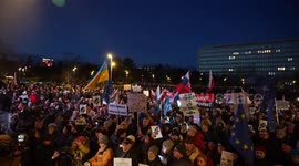 Slovakia: Thousands protest in Bratislava against Slovak Prime Minister's visit to the Kremlin