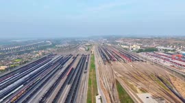 Navigating Spring Festival travel rush: Keeping freight trains in motion