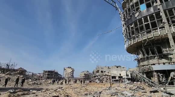 Palestinians return to the southern Gaza Strip city of Rafah