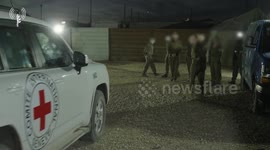 Israel: The moment the three released hostages were transferred to the IDF from the Red Cross