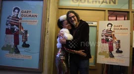 US: Grandiloquent Opening Night in New York