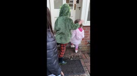 Elf on the Shelf pulls off hilarious prank by targeting grandparents in festive mischief