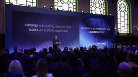 Hungarian PM urges EU to adapt to global challenges