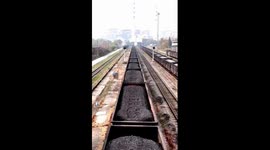 Chinese rotary dumper unloads 70 tonnes of coal in 5 minutes