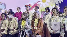 Thailand: Couples say 'I do' as same-sex marriage comes into force in Thailand