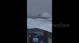 Storm Eowyn: Rough Seas In Saltcoast, Scotland