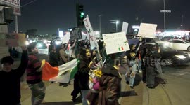 US, Phoenix: Phoenix 35th Ave Protest Against Immigration Enforcement
