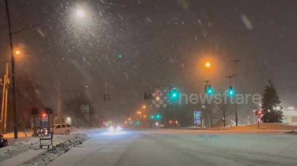 US: Winter Storms Slam Midwest And Northeast With Heavy Snow And Ice ...