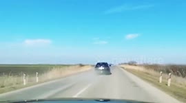 Serbia: The Serbian President's car lost a wheel while it was moving at full speed