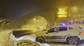 Türkiye issues weather warnings for 14 provinces