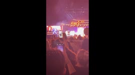 Missed Pitbull concert? No problem when bestie FaceTimes from the shower