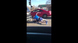 Streetside Scrap Ends with A Handshake