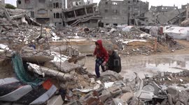 Gaza Strip: Gaza residents living amid debris urge for reconstruction