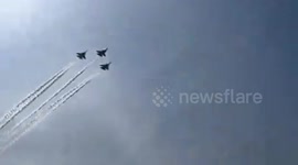 The last bathing festival of Mahashivratri at Maha Kumbh, the fighter planes of the Indian Air Force have given a great salute to the entire event in Praygraj, Northern India