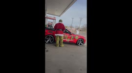 The Grinch Fuels Up At A Texas Gas Station
