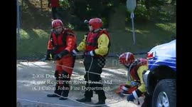 20081223 #3 - River Rescue on a Highway, River Road, Potomac, Md.