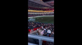 Wembley Stadium blackout turns into a stunning light show