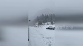 US: Snowy Road Peril in Cottonwood Canyons