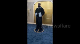 US: Carl Clemons-Hopkins Arrives the 31st Annual Screen Actors Guild Awards