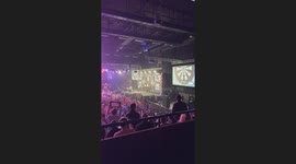 Crowd erupts as Luke Humphries nails nine-darter