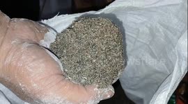 Indonesian shopkeeper falls victim to sugar scam, bag turns out to contain sand