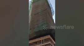 Workers suffocate while cleaning water tank in India