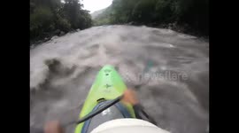 Kayaker Helps Rescue Overturned Rafters
