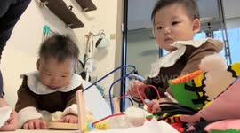 Babies in Shanghai get scared and scramble when person blows nose