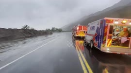 US: Multiple Vehicles Trapped in Mudslides on Soboba Road