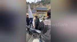 Indian police destroy flags of militant Sikh leader