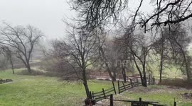 US: Heavy rain and hail hit Grass Valley, CA