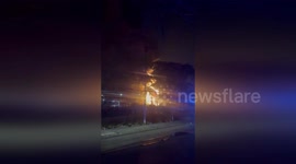 UK: Massive Fire at Substation Leaves 4,800 Homes Without Power and Shuts Heathrow