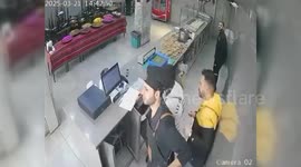 Palestine: CCTV Footage Shows Israeli Forces Assaulting Palestinian Youth in Tulkarm