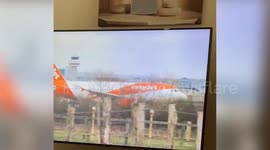 Mum with fear of flying asks plane spotter to film her son’s first ever flight