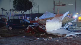 US, Los Angeles: Oxnard Metrolink Train vs Semi Truck Part 2