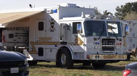 US, Los Angeles: Hesperia Police Department SWAT Team Surrounds Home