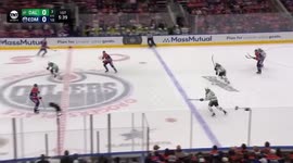 Jason Robertson has natural hat trick in the Stars’ 4-3 victory over the Oilers