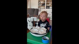 Child gains feeding independence with Obi Robot