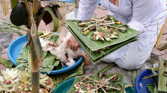 Balinese Hindus Pray During Nyepi Celebration