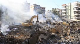 Lebanon: Israel strikes Beirut for first time since November ceasefire