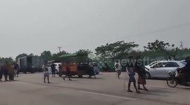 Myanmar: Powerful earthquake hits Myanmar, with strong tremors felt in Yangon