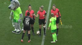 Beerensteyn hits 4 as Wolfsburg smash SGS Essen 5-1 in the Women's Bundesliga