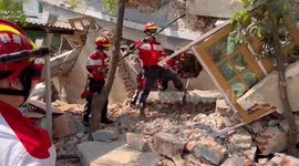 Myanmar: Chinese Red Cross team begins search-rescue operations in quake-hit Mandalay