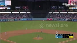 Dodgers beat winless Braves 6-1 to open 6-0