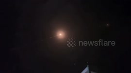 Gaza Strip: Al-Qassam Brigades fire rockets at Ashkelon, Israel