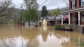 US: Severe storms and flooding hit Kentucky