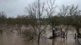 US: Kentucky National Guard Mobilizes for Flood Relief in Frankfort