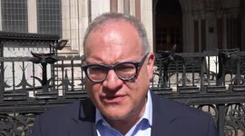 Ezra Levant of Rebel News shares his debrief of the Tommy Robinson appeal hearing at the Royal Court's Of Just. The focus was on Robinson's mental health