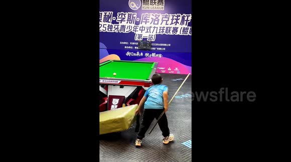 Pussy Riot yalangoch fotosuratlar