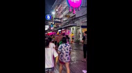 Swaggering tourist regrets challenging bouncer to a fight when he's KOed with single punch